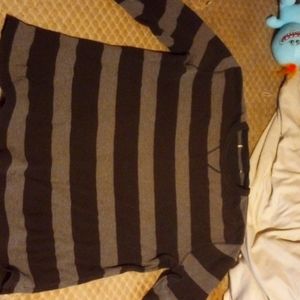 Black and grey striped sweater S/M